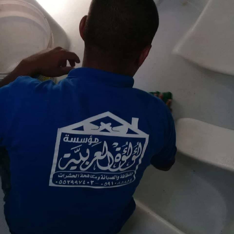 شركة تنظيف ببريدة 05910 شركة تنظيف خزانات بعنيزةشركة تنظيف خزانات بالبكيرية  0509144169 شركة بريق اللؤلؤة هي الافضل 85854 بريق اللؤلؤة